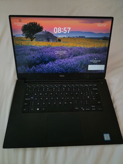 Laptop Dell XPS P56F