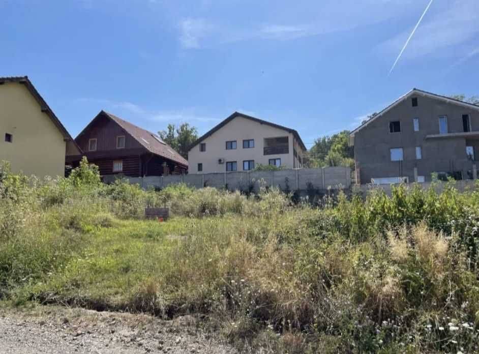 Vand teren 480 mp in zona Ciuperca Hunedoara