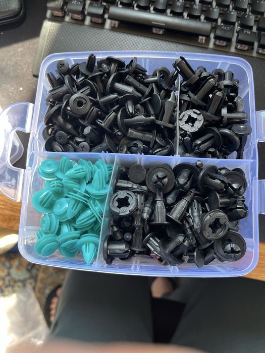 Щипки, тапи, клипси