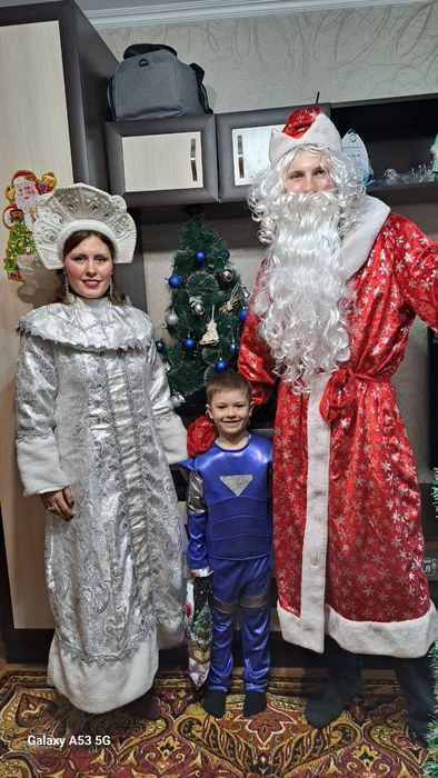 Дед мороз и снегурочка