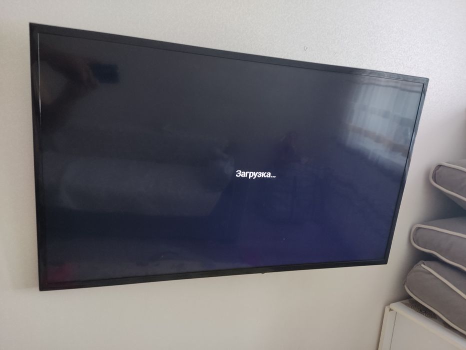Продам телевизор смарт