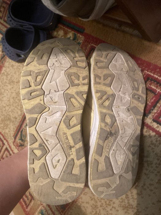 Кроссовки детские на девочку