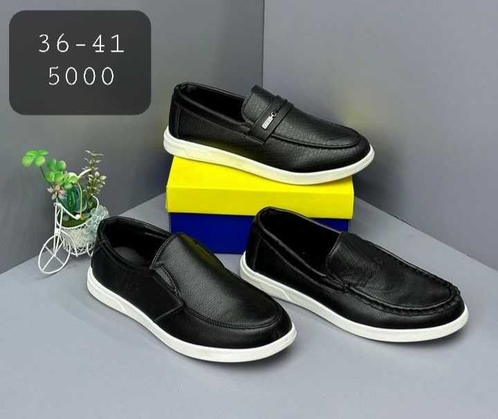 Продам обувь для школы мальчик и девочка