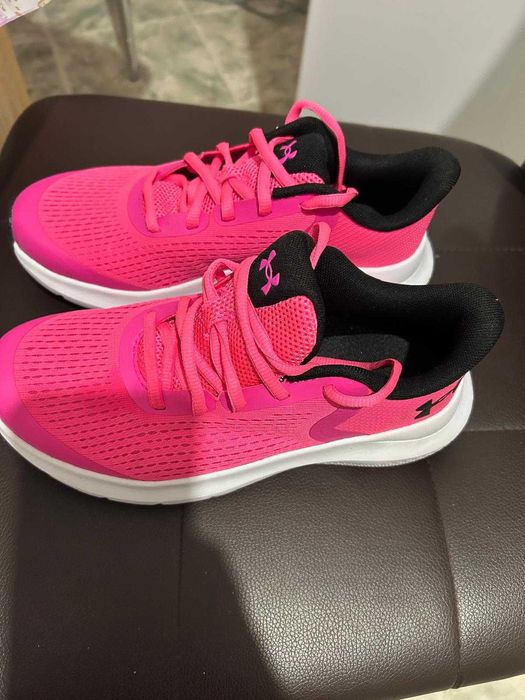 Чисто нови маратонки