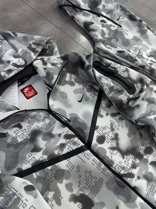 Мъжки екипи Nike Tech Fleece Camo, 3 цвята