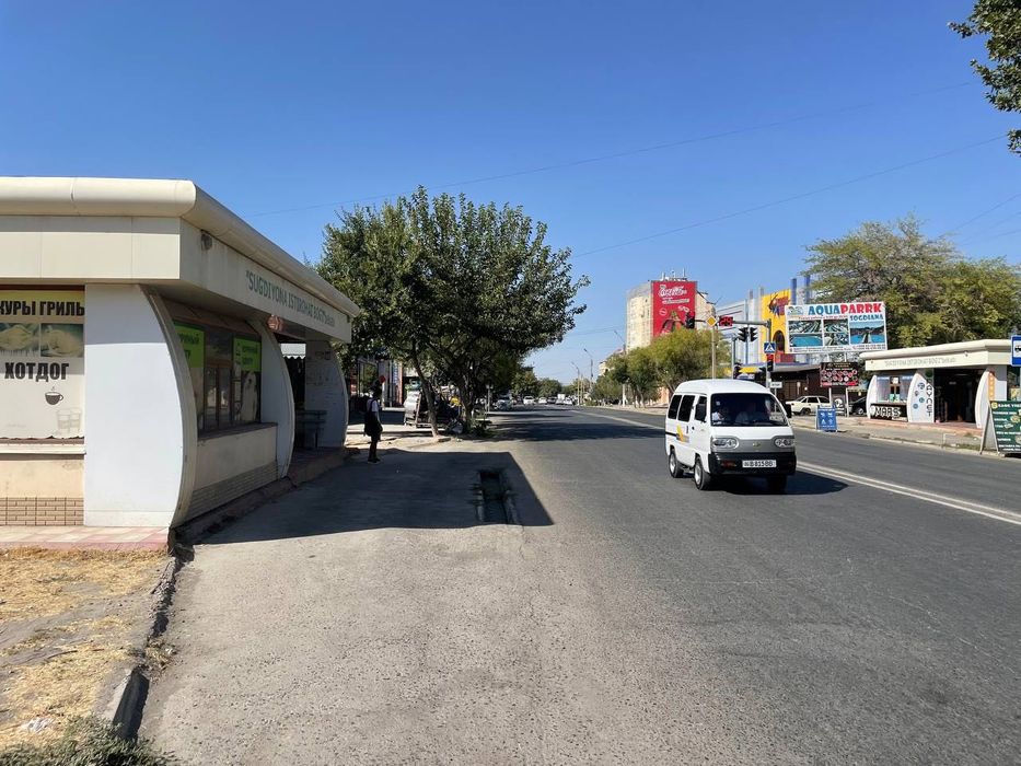 Сдаётся в аренду остановка в выгодном месте (около Family Park)