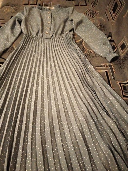 Ашық көк түсті көйлек