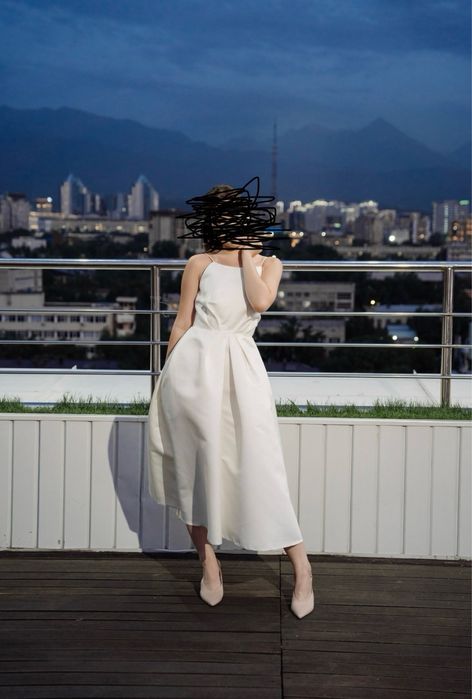 Нежное белое платье