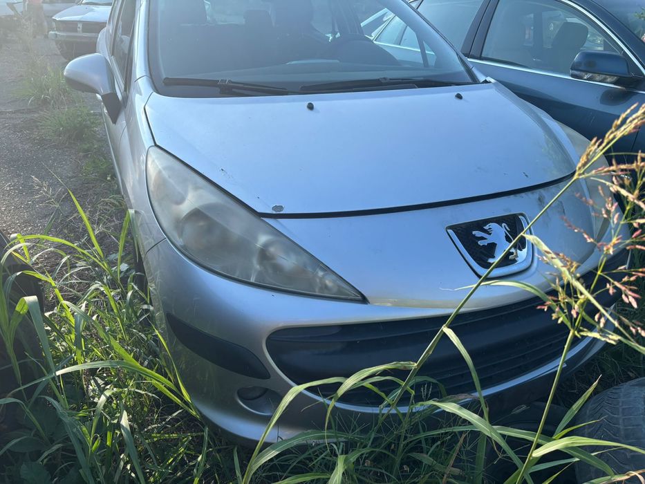 Peugeot 207,1.4 hdi, capota,motor,haion,bara spate,bara,capota etc