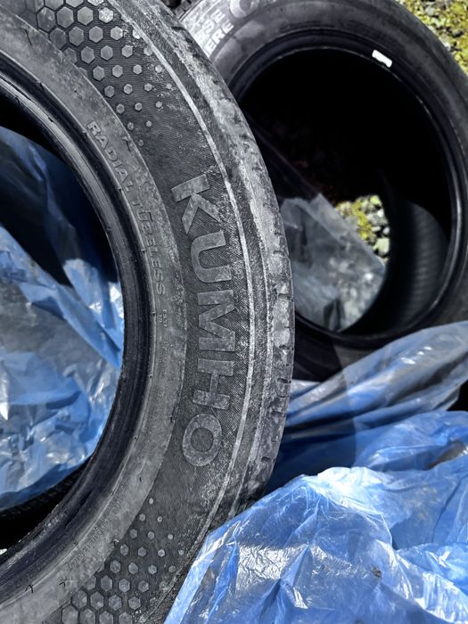 Продам шины 195/65 R15.