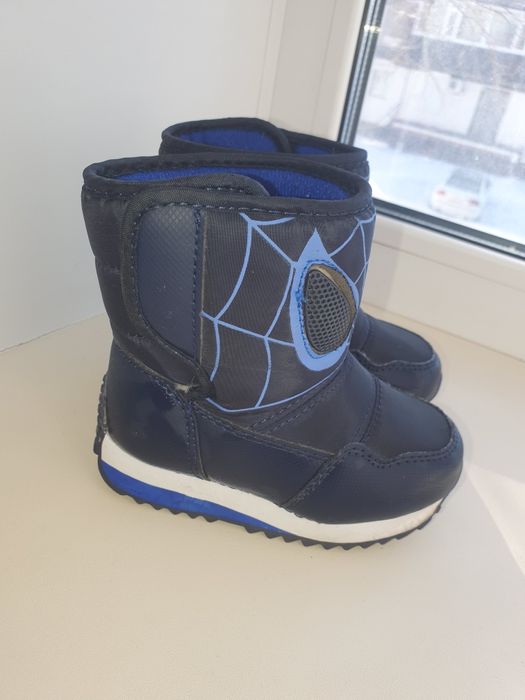 Сапожки и ботиночки