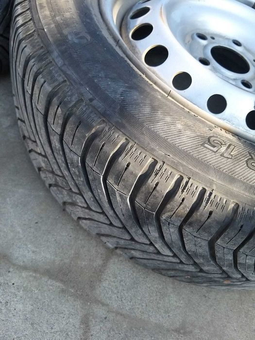 Set jante tabla cu anvelope r15 m+s michelin 185/65r15 renault express 2022 5232r 5262r