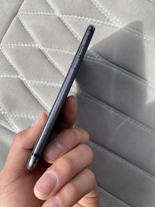 Iphone 8 срочноо продам