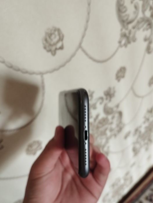 iPhone 11 64 gb srochno