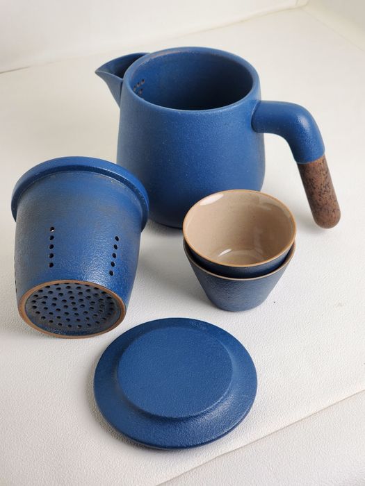 Чайник из исинской глины