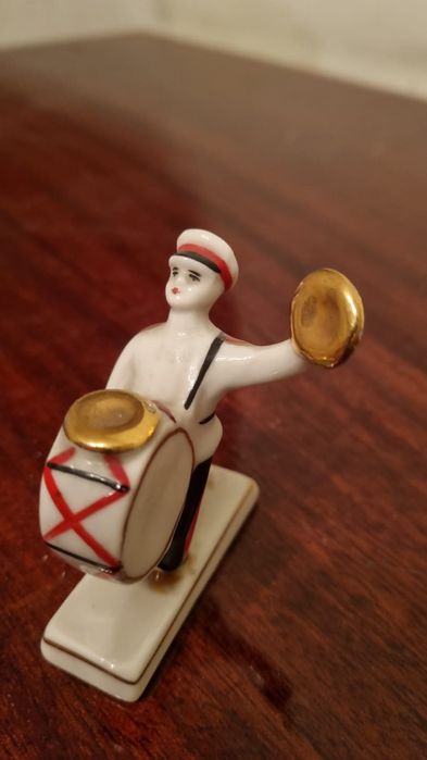 Статуэтка Барабанщик