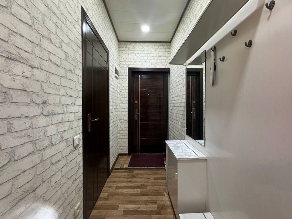 Продается рисовый фитрат 1-переделанная 2х /3/5 с ремонтом мебелью