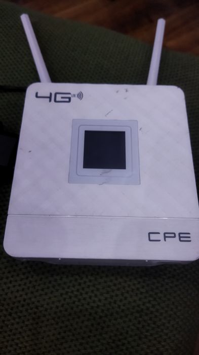 Продам вайфай роутер 4 G