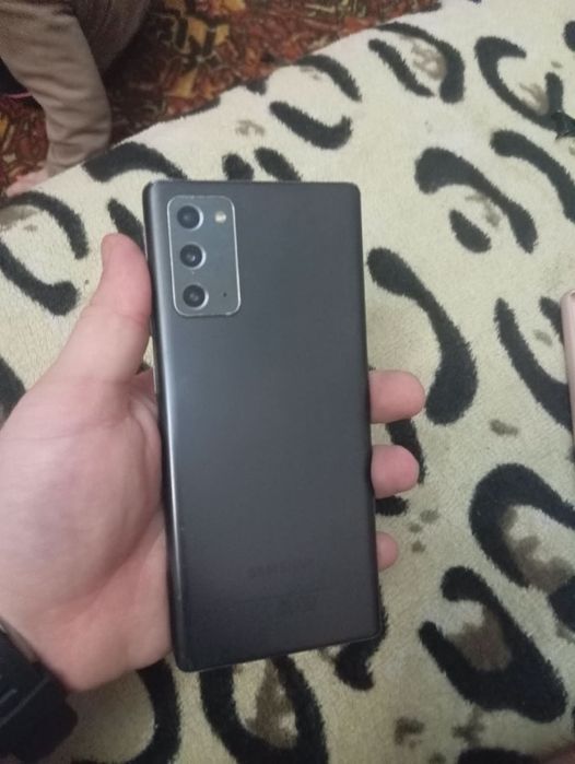 Обмен Samsung note 20 ,128 ,состояние 9/10