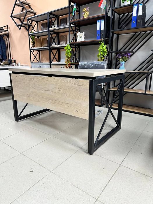 Офисный стол, лофт стол, стол для менеджеров