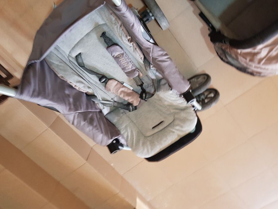 Бебешка количка Babydesign със зимен и летен кош