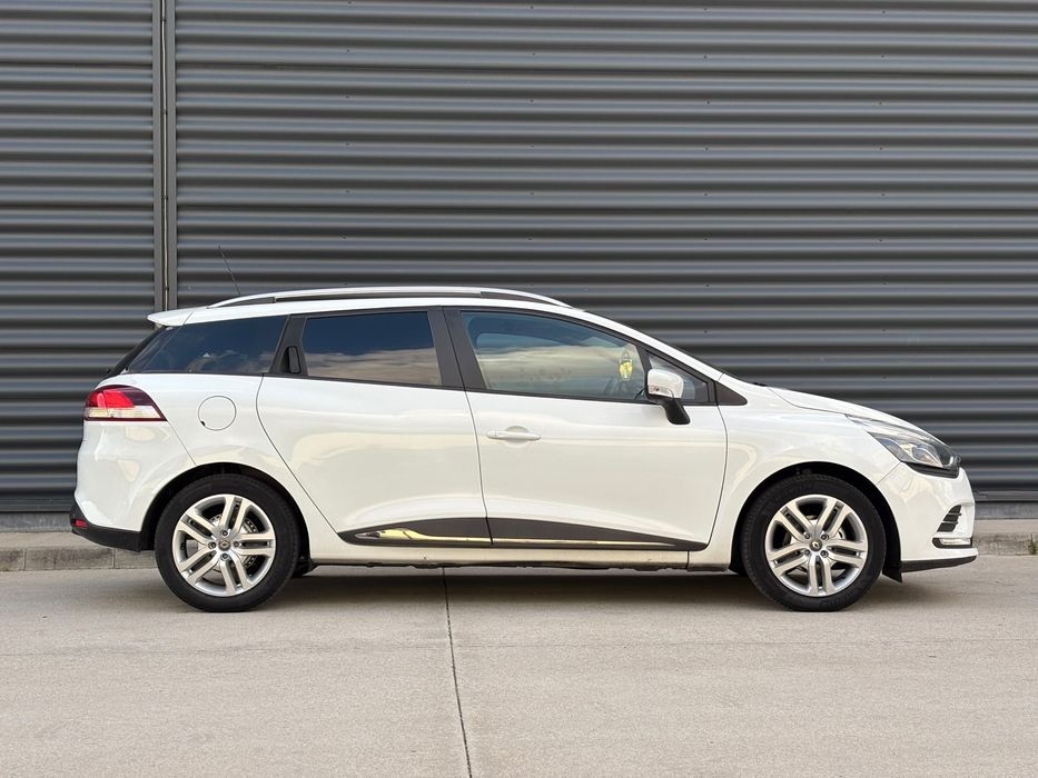 RENAULT Clio 0 — imagine 3