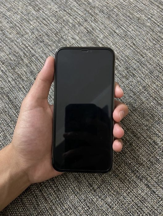 Iphone 12pro в хорошем состоянии