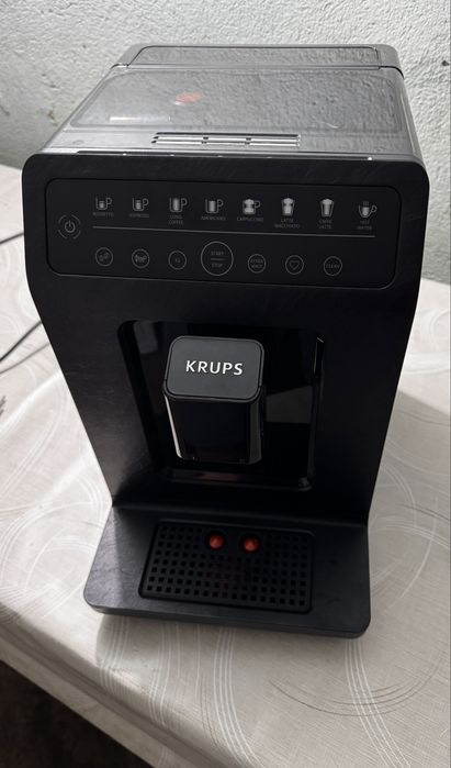 Vând expresor automat Krups Evidence Eco.