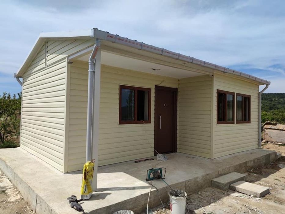 Vand case pe structura metalica 7 x 9m din panouri termoizolante