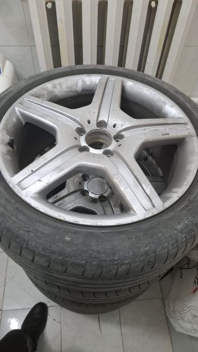 Титанка покрышкасымен