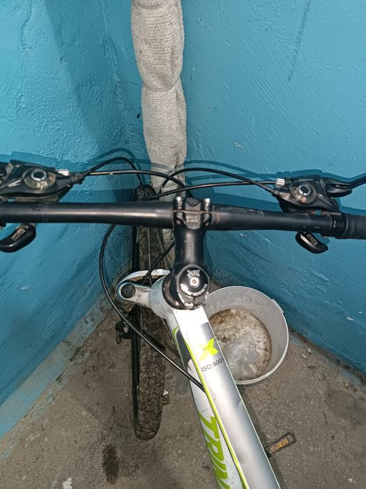 Продам 2с половиной  Велосипеда