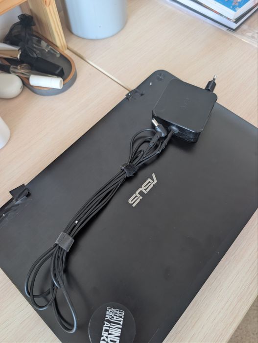 Ноутбук Asus XLN-555