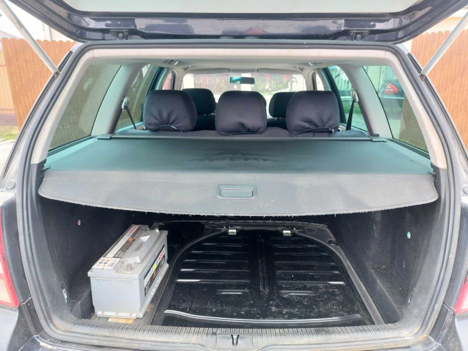 Capota negru LC9Z - Orice piesa Volkswagen Golf 4 break 1.9 TDI AXR