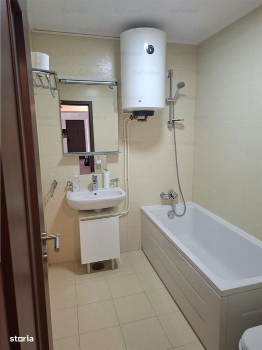Vanzare apartament 3 camere | Bdul Libertatii | vedere bulevard | etaj