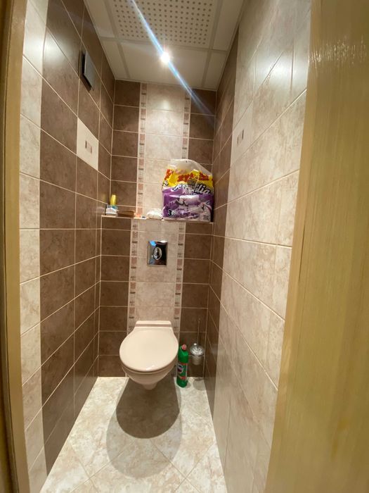 Продава се Четиристаен апартамент в Русе, Дружба 3 - 119 кв.м за 1261 €/кв.м - Снимка #8