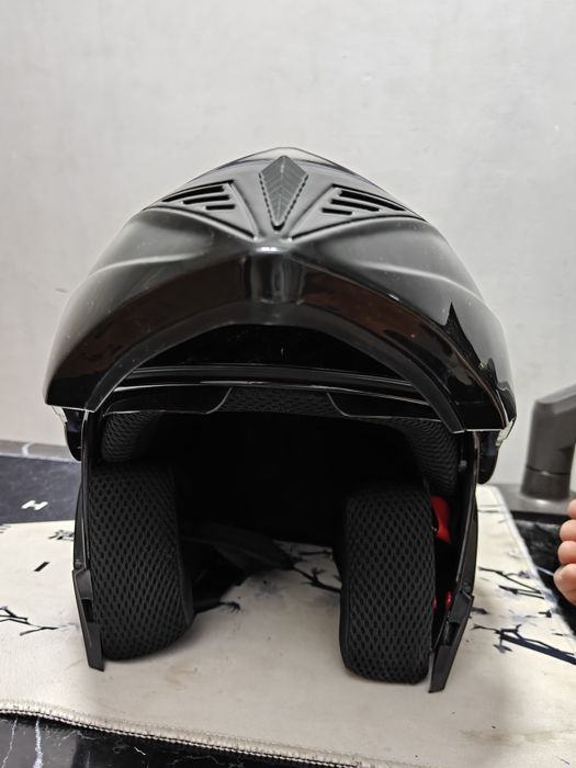 Продам Мотошлем GIKE