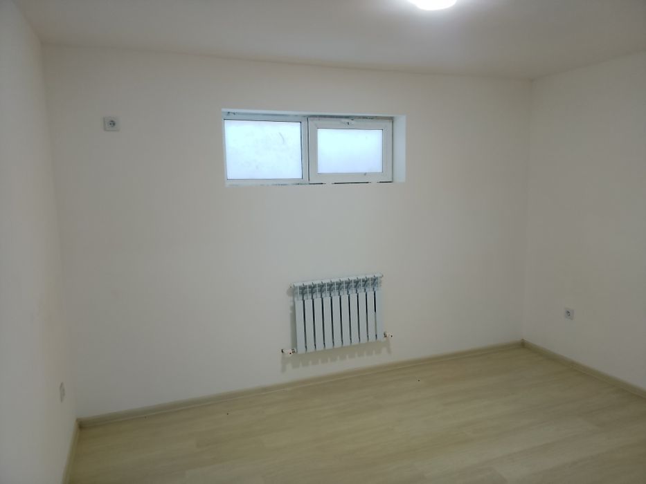 Янги қурилган уйда хонадон сотилади Тошкент ЧирчиқПаркент шаҳрида.