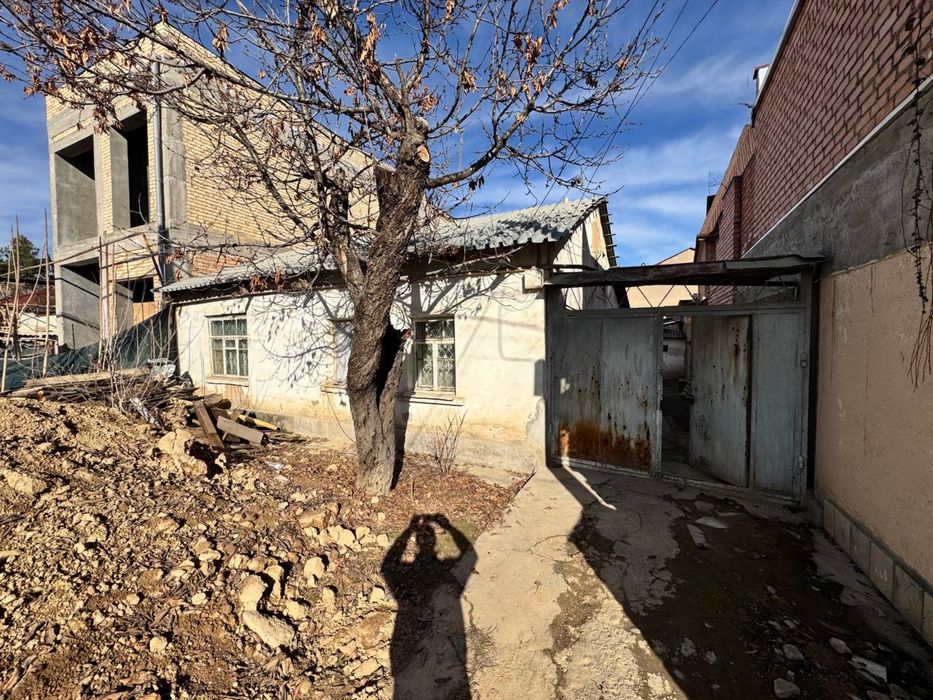 Дом-4 ком!метро Буюк Ипак Йулли(можно рабочим студентам или под склад