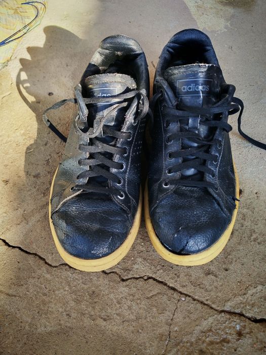 Спортивная обувь