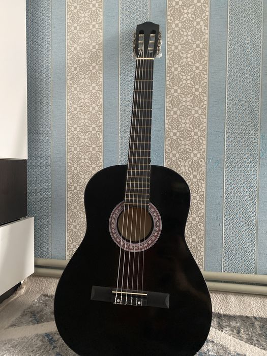 Гитара музикалный