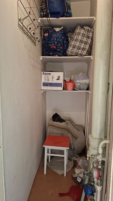 Срочно продам 1 комнатную квартиру Юнусабад