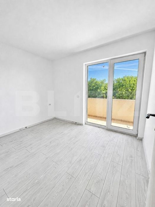 Super Pret Si Compartimentare! Apartament Cu 3 Camere! Giroc