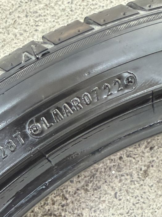 245/40/19 Dunlop одиночка