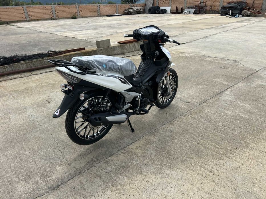 Lifan Скутер 49 куб.