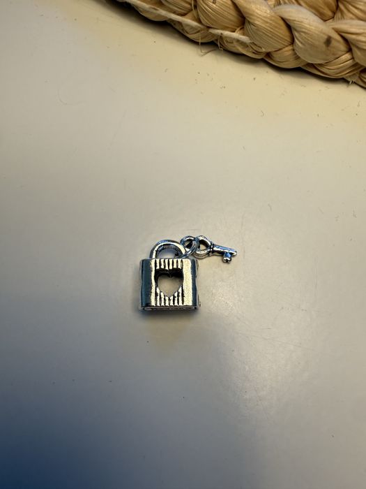 Charmuri pandora pret bucata