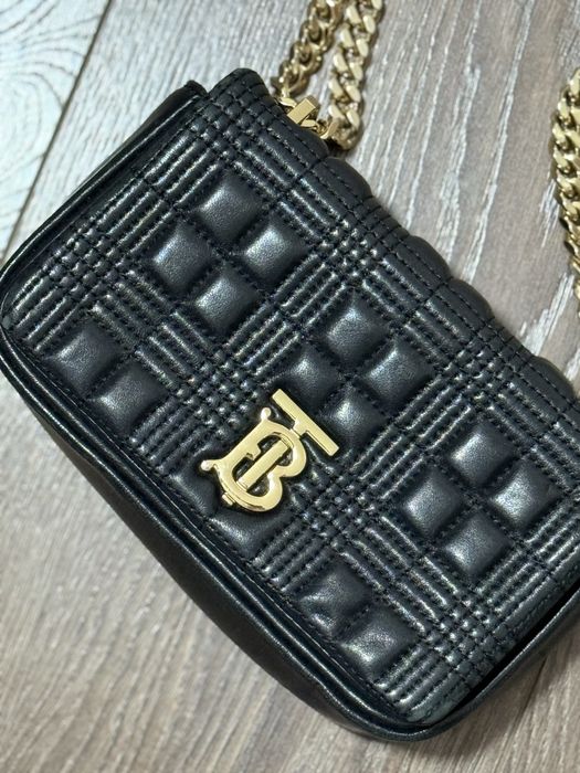 Burberry чанта с кутия