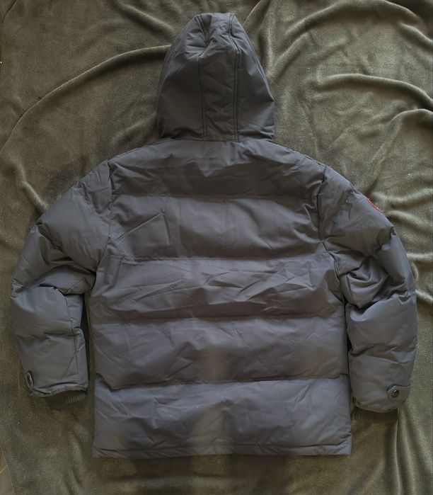 Ново зимно яке Canada / Канада .