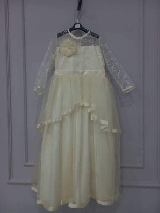 Продам платье 4000тг