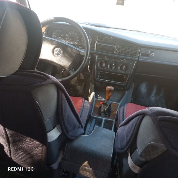 Мерседес 190 Daimler Ben's дизель 601.