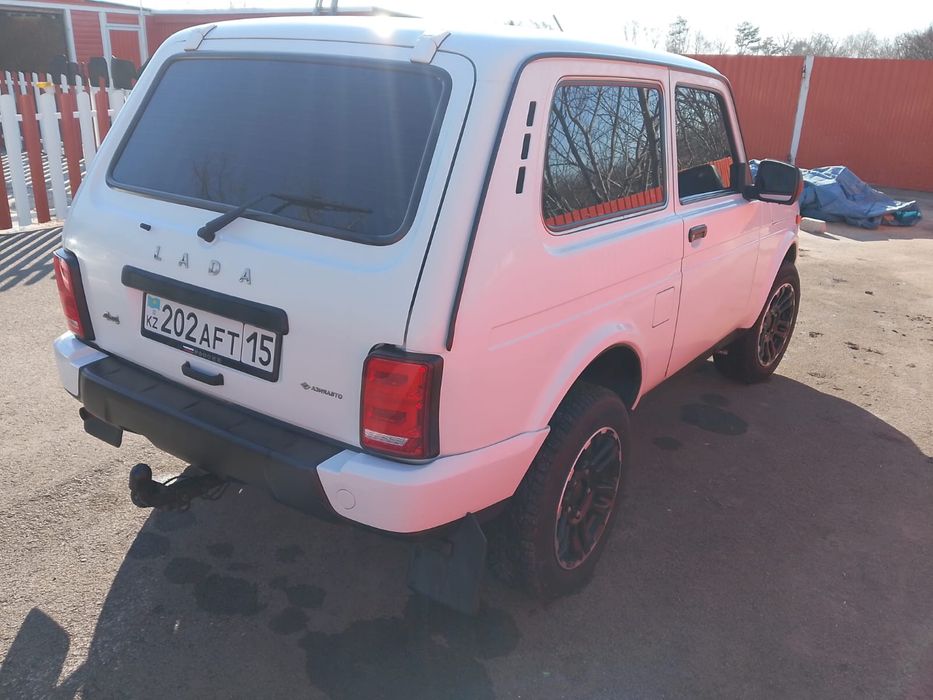 Продам ниву урбан